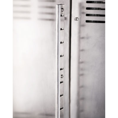 Réfrigérateur vertical de banque du sang de 108 litres avec 4 le réfrigérant des roulettes R134a