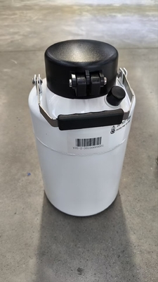 Conteneur de transport cryogénique avec isolation sous vide pour expédition à sec biologique